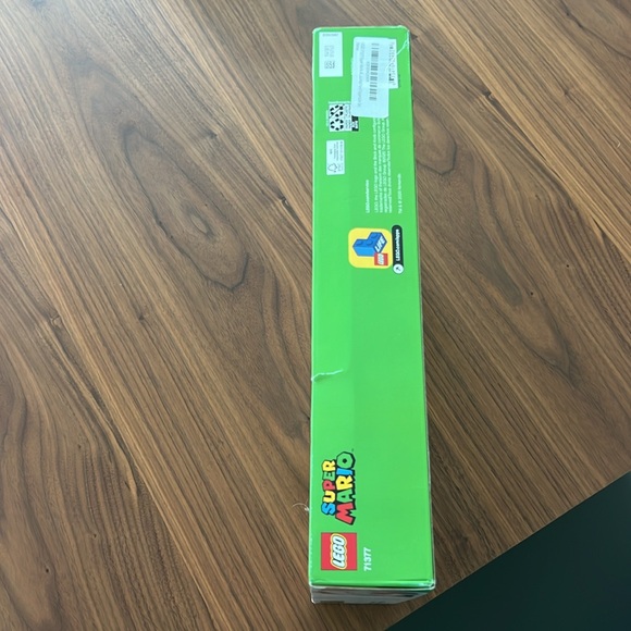 LEGO Super Mario: King Boo and the Haunted Yard Expansion Set (71377) NIB. - Picture 2 of 7